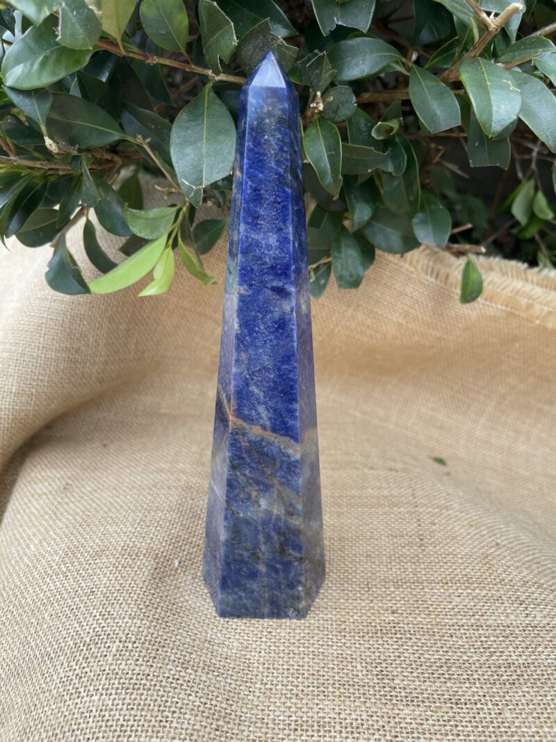 Sodalite Obelisk Generator • The Crystal Cave