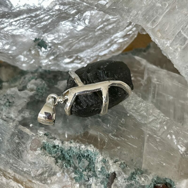 beautiful moldavite 925 silve pendant