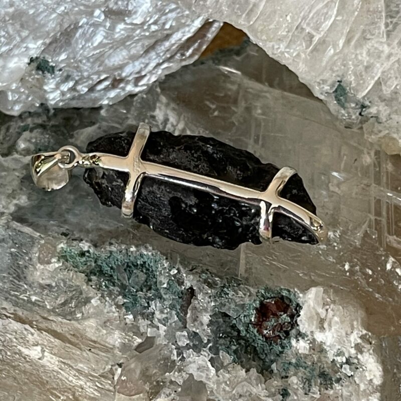 beautiful tektite pendant set in sterling silver thecrystalcave.com.au