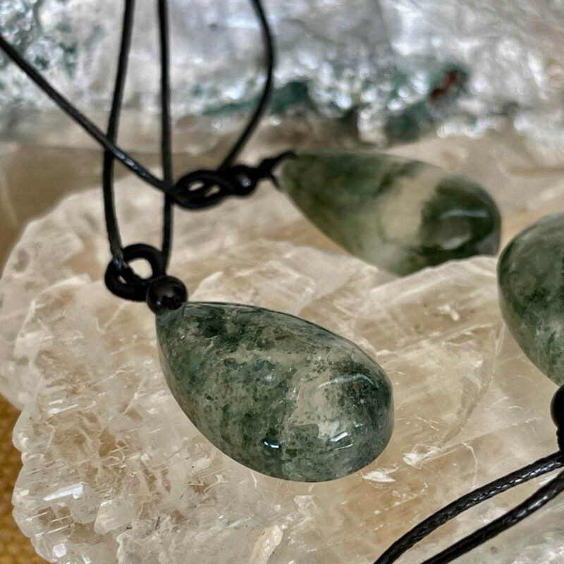 vibrant moss agate tear shaped necklace