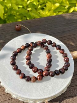 This is Red Tiger Eye Bracelet of Confidence and Motivation