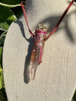 this is Talisman of Calming Self Knowing with merkabah, morganite and lithium quartz