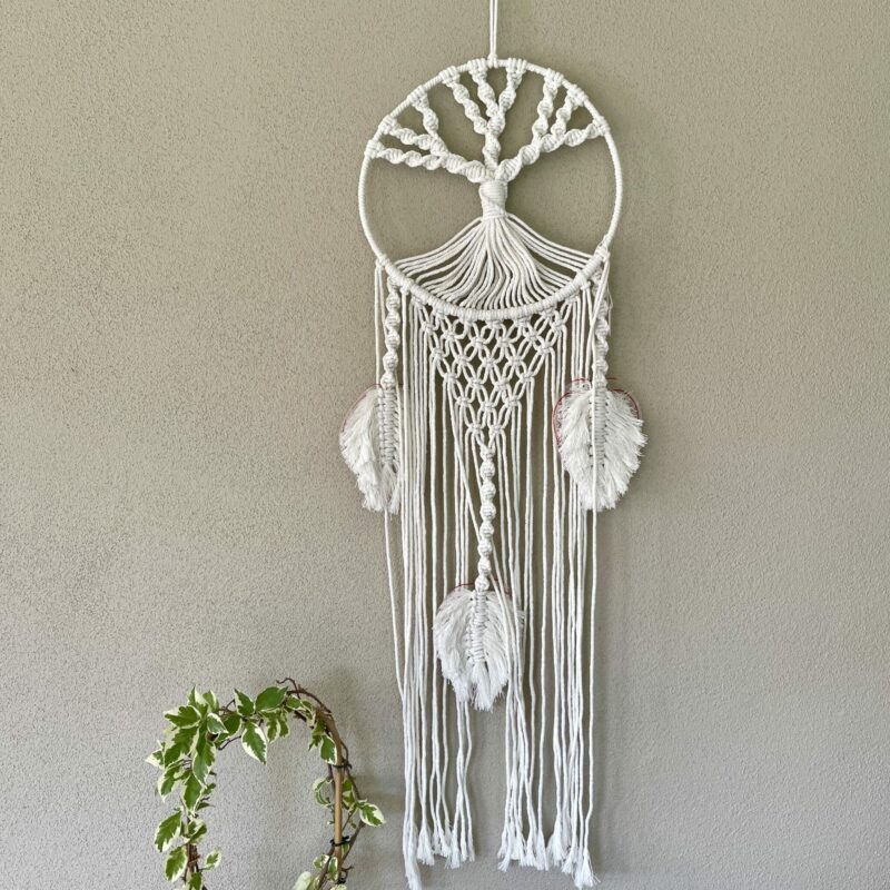 This is Tree of Life Macrame DereamCatcher