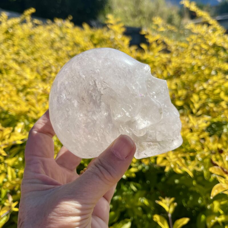 This is clear quartz large skull of illumination