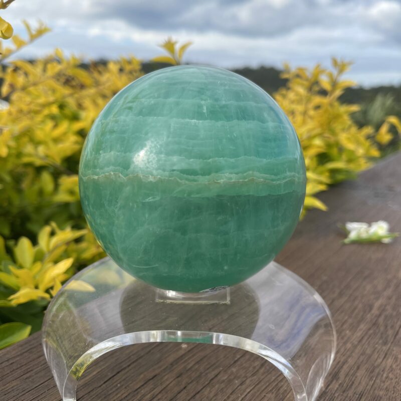 This is Deep Heart Healing XL Green Fluorite Sphere 1.53kg