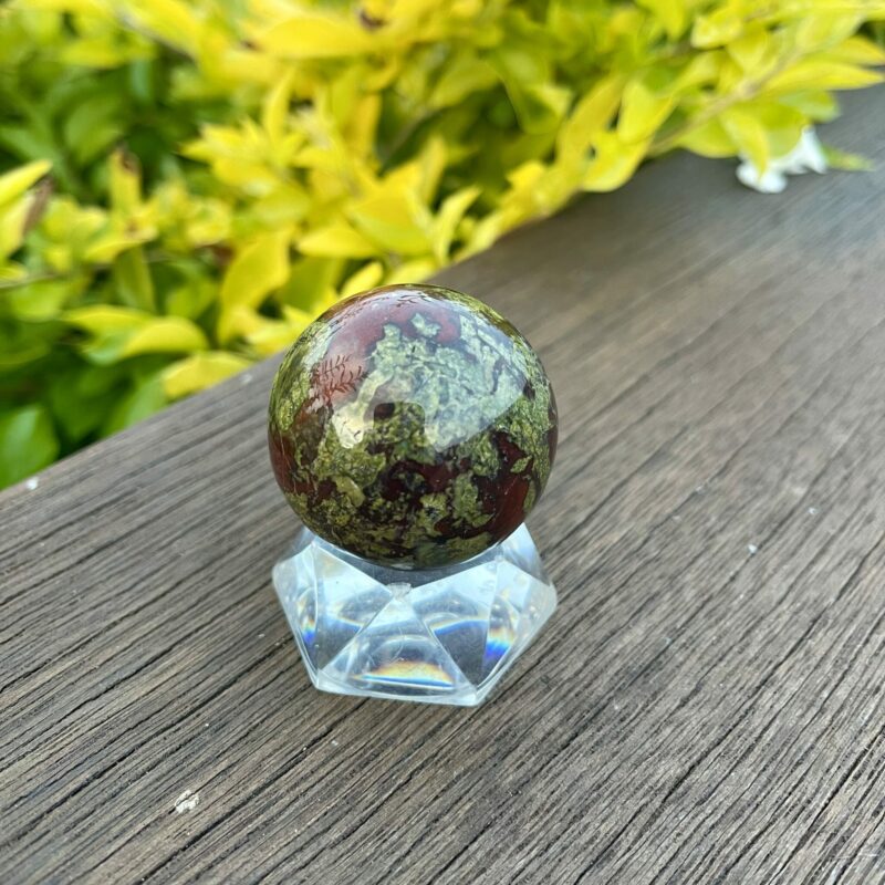 This is Dragon Blood Sphere 4cm