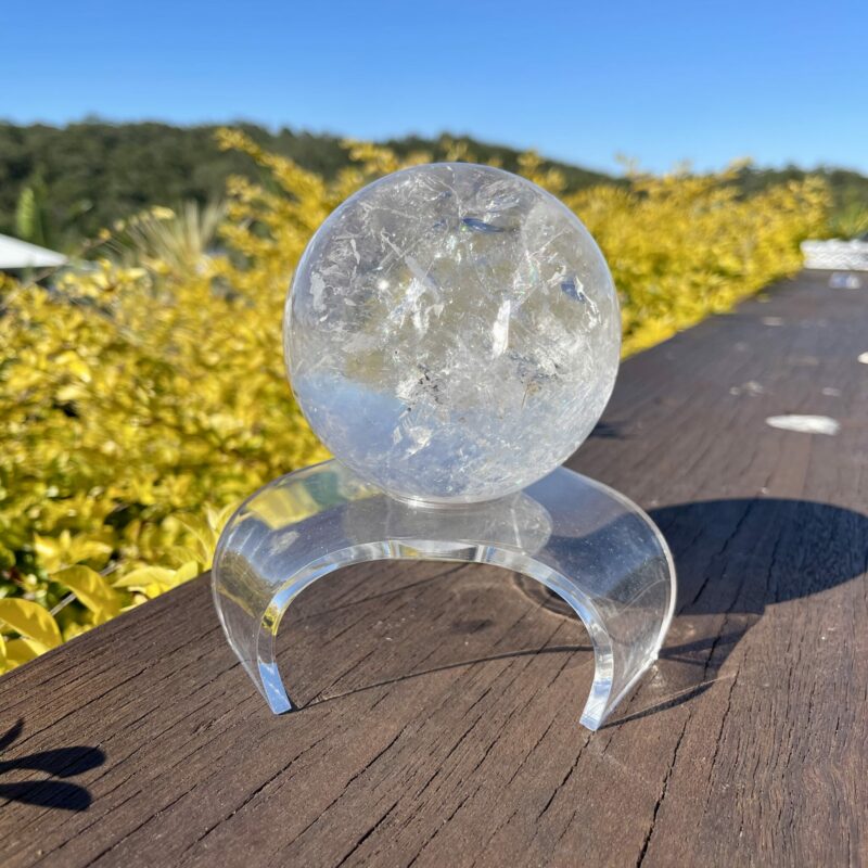 This is Absolutely Stunning Clear Quartz Sphere 1.2kg