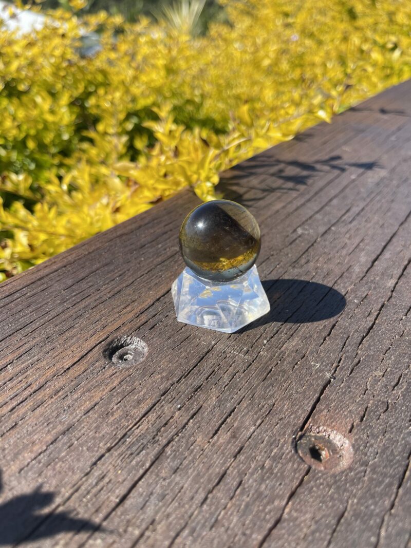 This is Soothing Small Clear Smoky Sphere