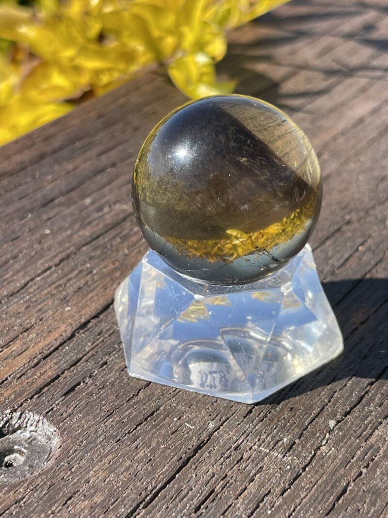 This is Soothing Small Clear Smoky Sphere