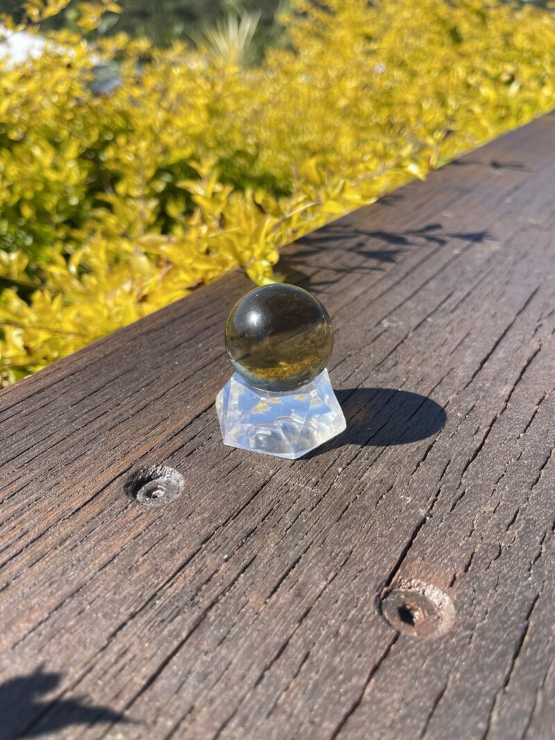 This is Soothing Small Clear Smoky Sphere