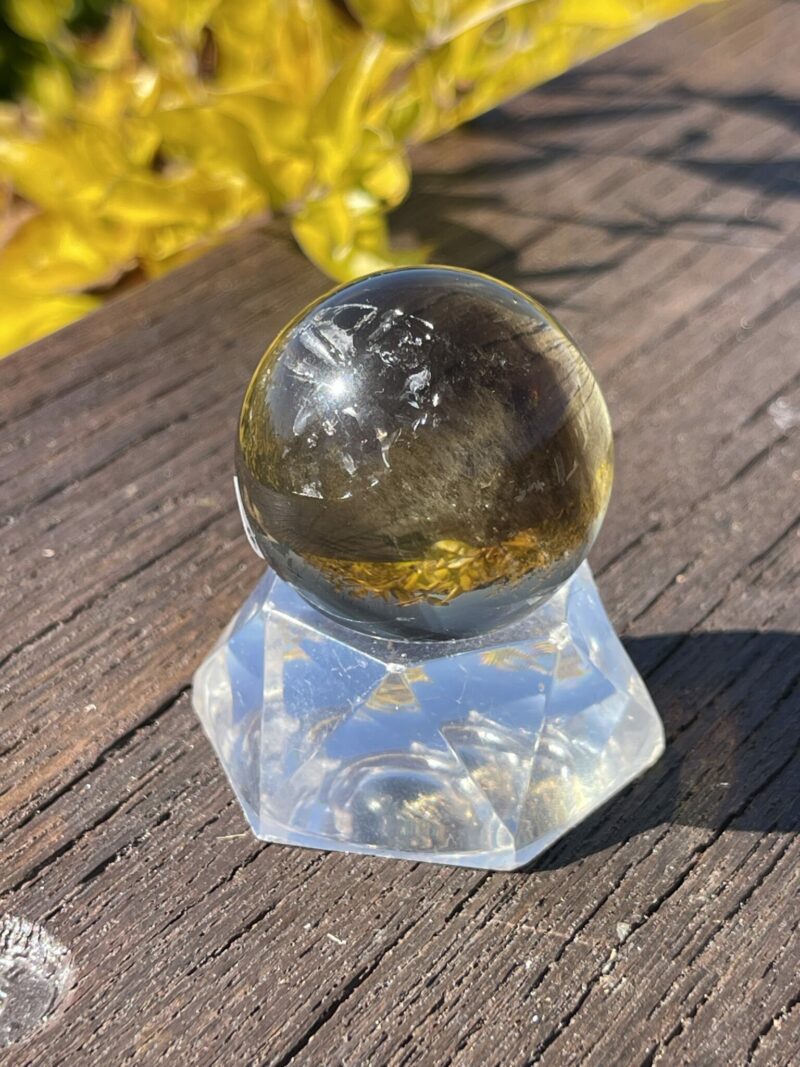 This is Soothing Small Clear Smoky Sphere