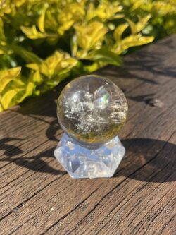 This is Clear Creative Smoky Sphere 4cm