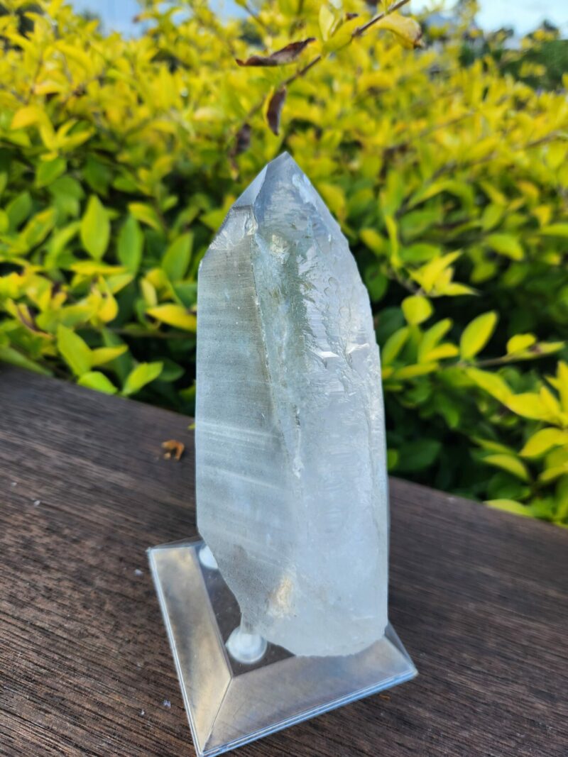 This is Ancient Self-Healing Lemurian Master Quartz – 611g