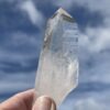 This is beautiful clear quartz point 100gr