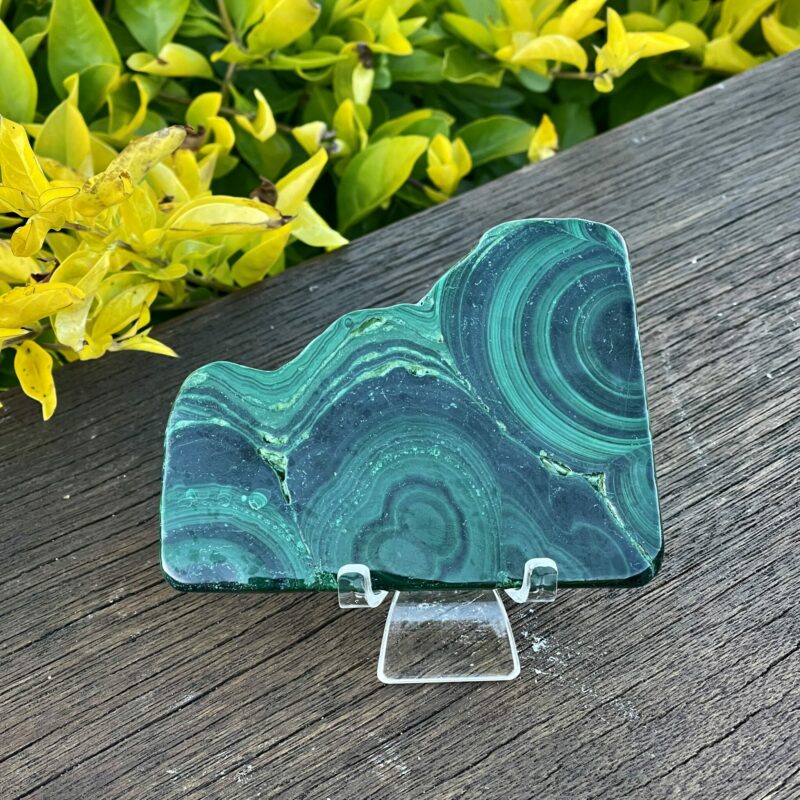 This is Malachite Slice Freeform 172gr