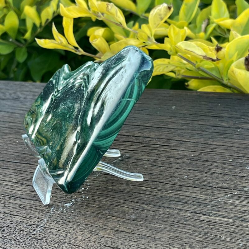 This is Malachite Slice Freeform 172gr