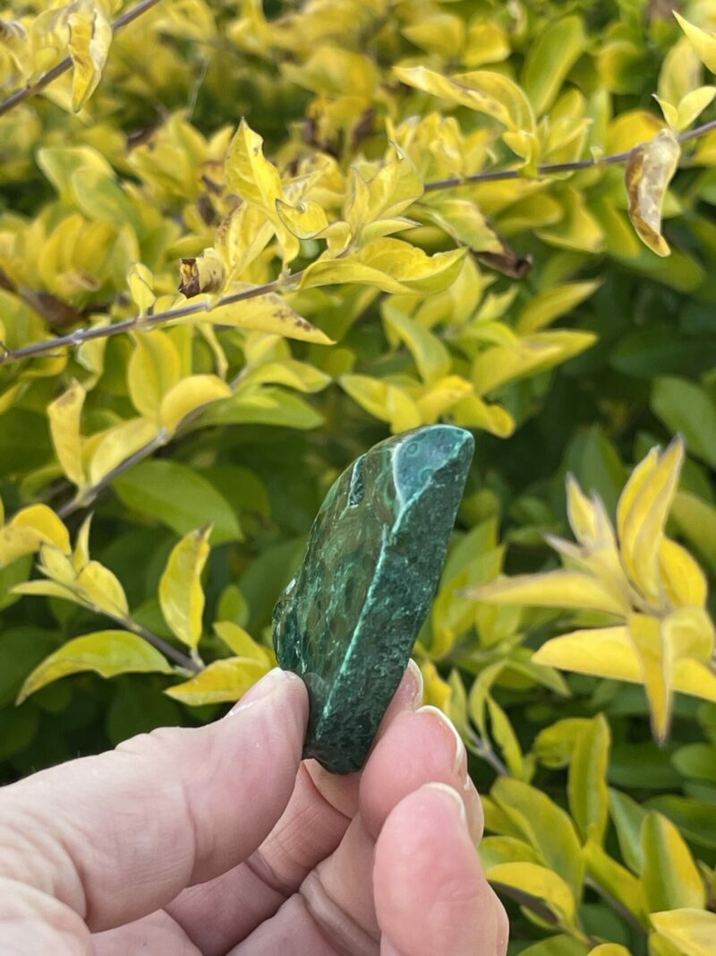 Invite Healing with Our 52g Malachite Slice