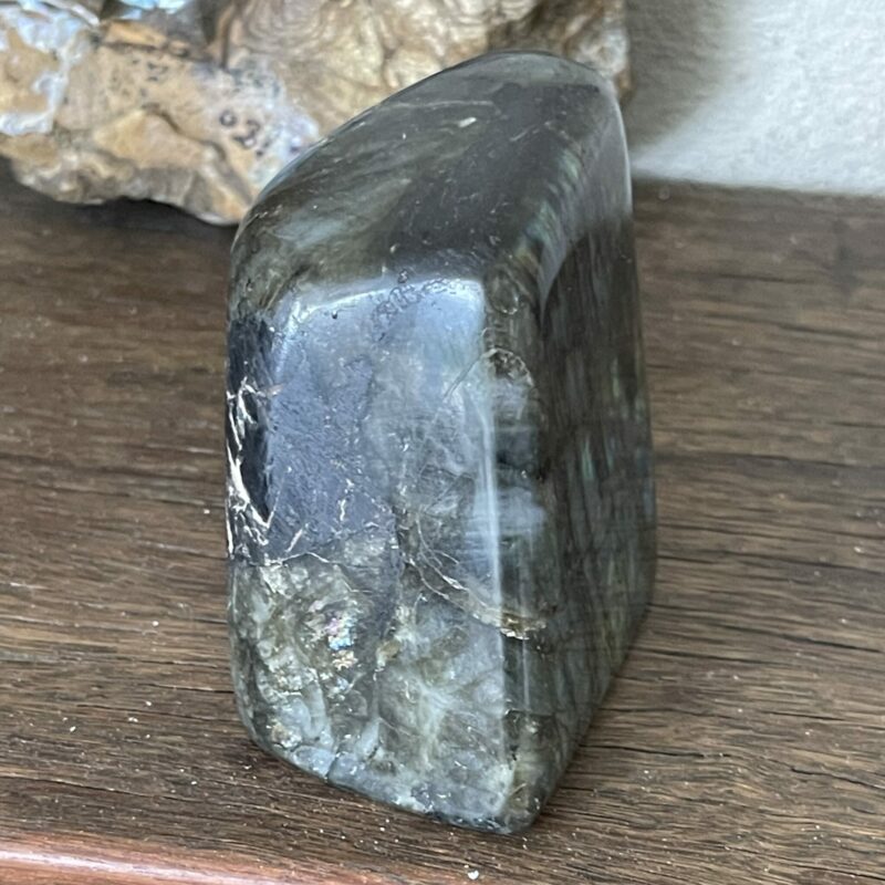 This is Mystic Aurora Labradorite Freeform (478g)