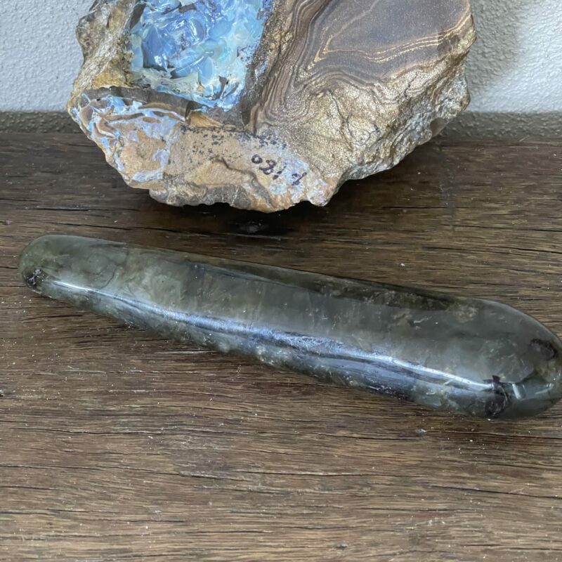 This is Mystical Labradorite Wand - 262g