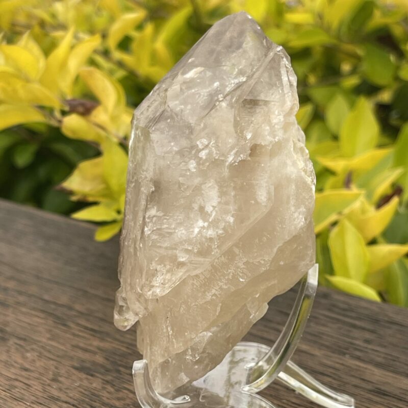 this is Angelic Smoky Elestial Crystal - 266g