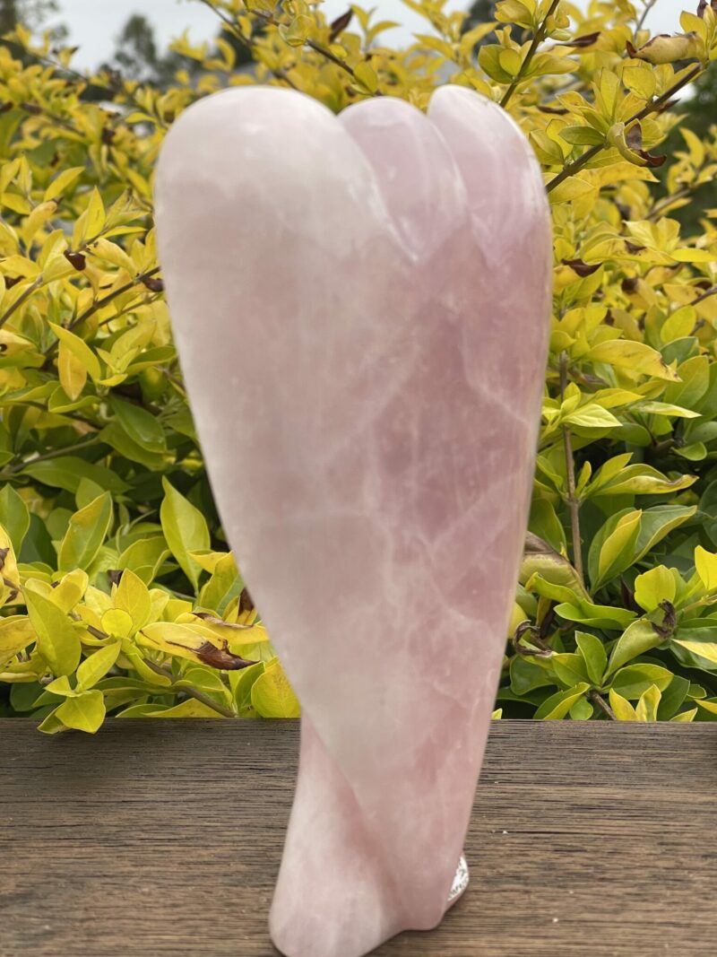 This is Radiant Rose Quartz Angel - 800g