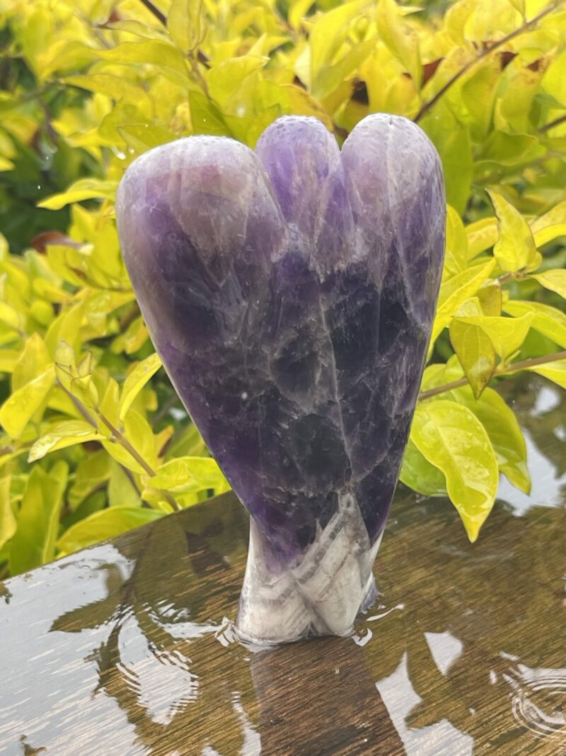 This is Majestic Chevron Amethyst Angel of Wisdom - 11.5cm