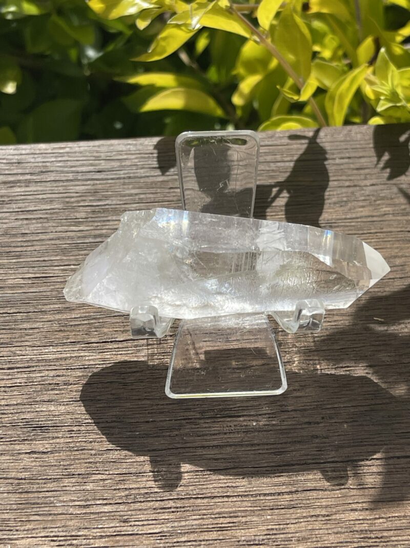 This is Clear Cute Lemurian Quartz Point – 53g