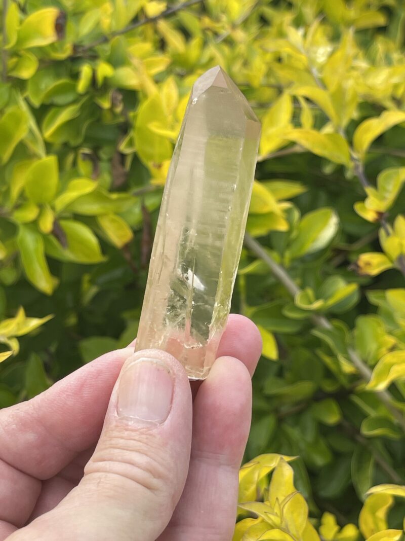 This is Smokey Lemurian Point – 47g