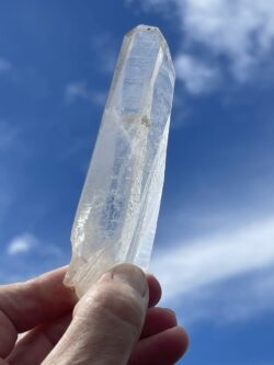 This is Lemurian Raw Tabby Point – 101g