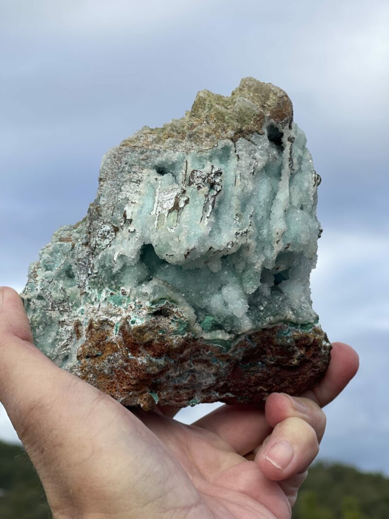 This is Transformative Hemimorphite Raw Specimen – 935g of Pure Healing Power