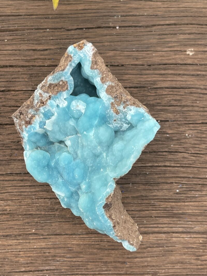 This is Transformative Hemimorphite Raw Specimen – 81g