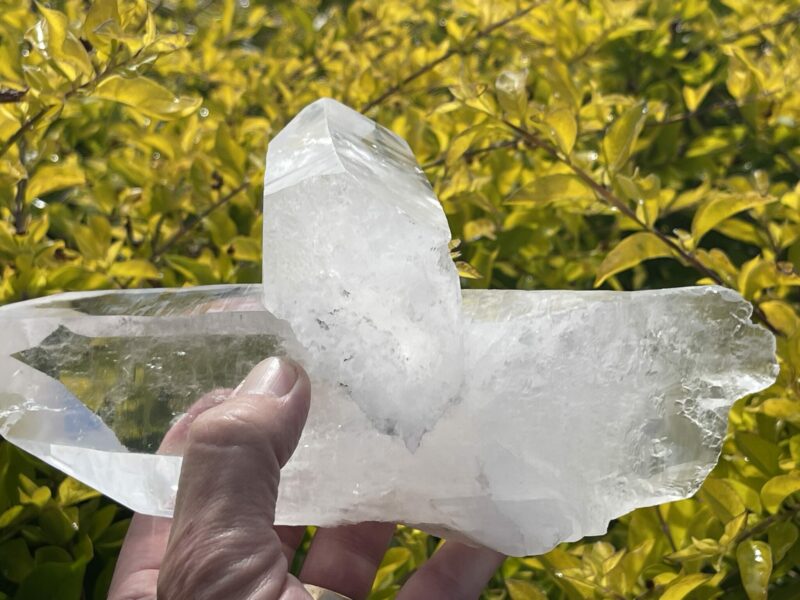 This is Magnificent Clear Quartz Bridge for Spiritual Connection – 1.39kg