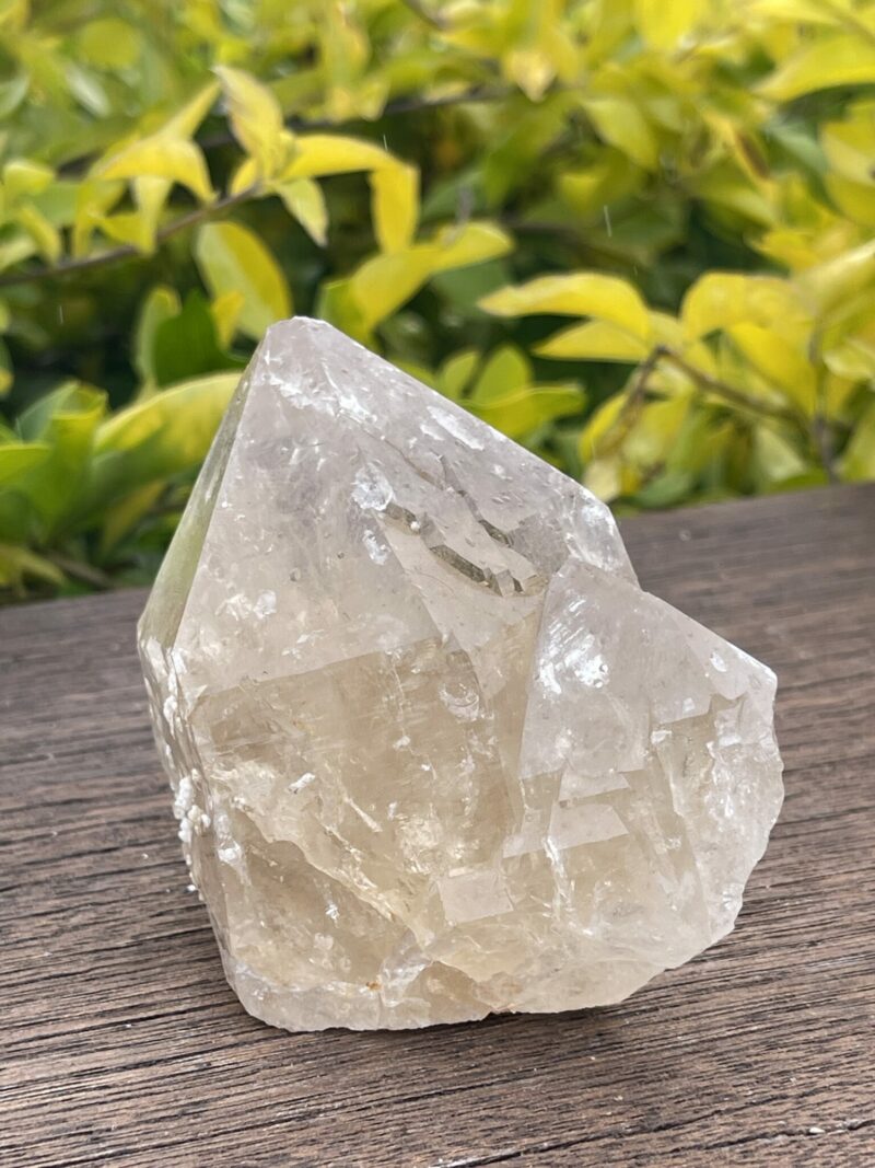 This is Stunning Clear Citrine Lightbrary – 326g