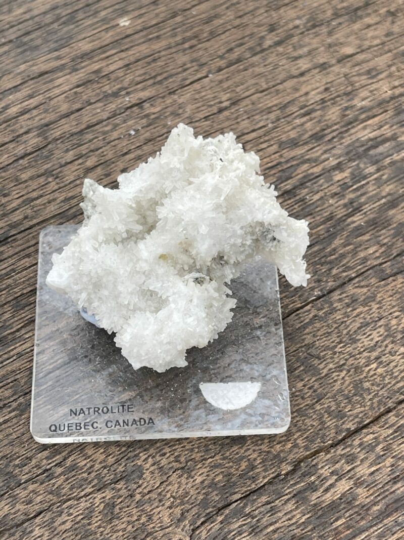 This is High-Vibrational Natrolite Energy Beacon – 37g