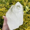 This is Twin & Tabby Clear Quartz Master Marvel – 3.18kg