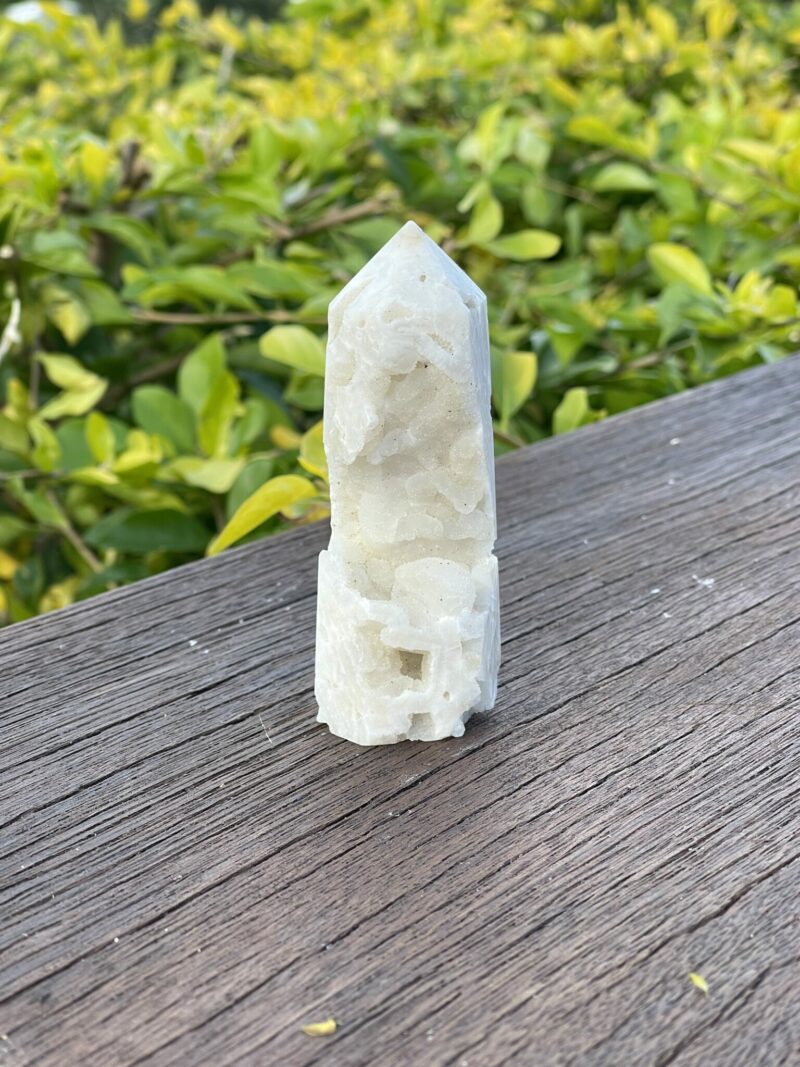 This is Radiant White Calcite Tower (111g)