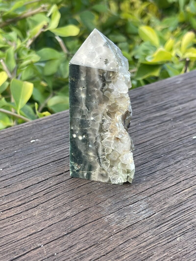 This is Vibrant Ocean Jasper Tower (9cm)