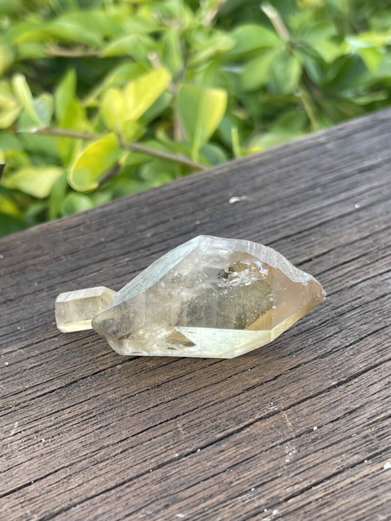 This is Exquisite Congo Citrine Scepter with Past Time Link (29g)