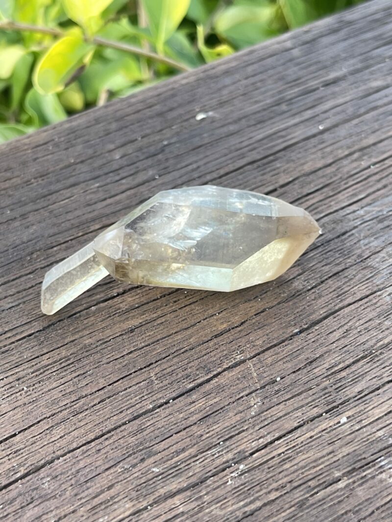 This is Exquisite Congo Citrine Scepter with Past Time Link (29g)