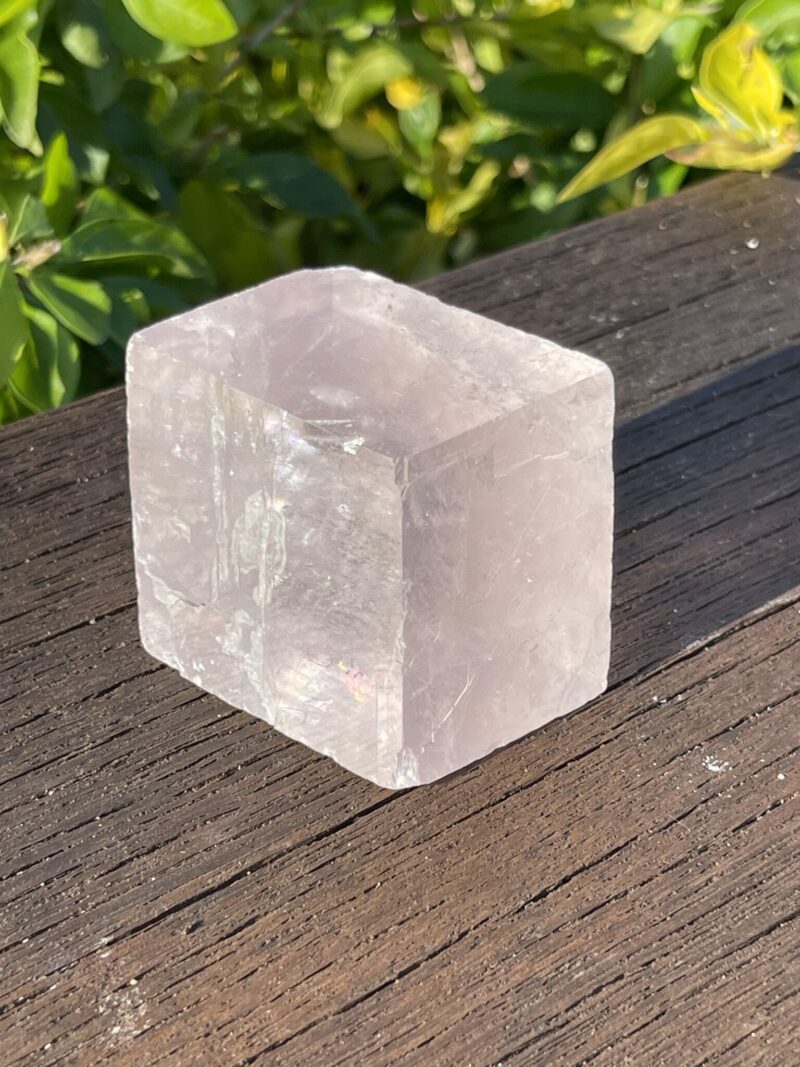 this is Soothing Pink Calcite Cube -  5x5cm 