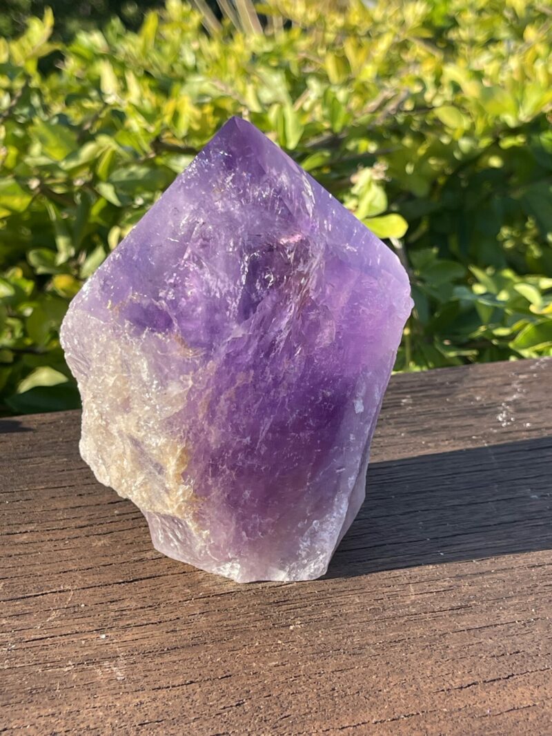 This is Gorgeous Amethyst Point 925g  of spiritual awakening