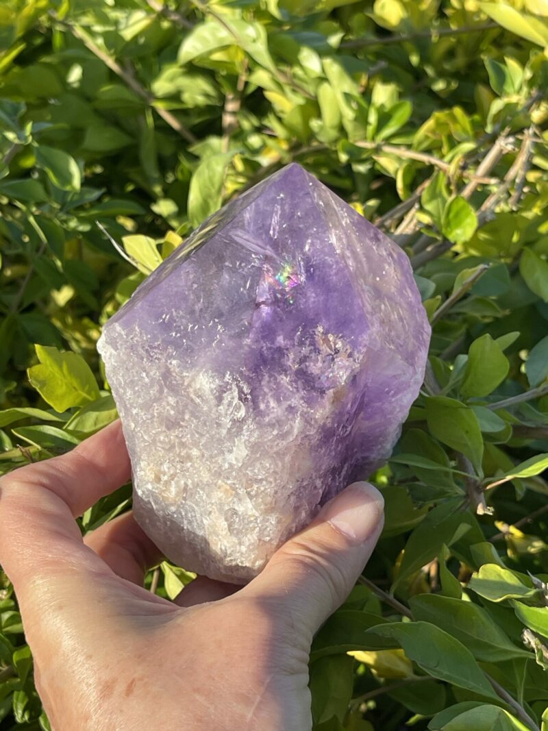 This is Gorgeous Amethyst Point 925g  of spiritual awakening