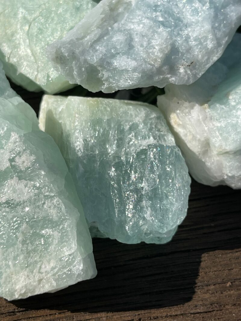 Raw Aquamarine - Embracing the Calm of Deep Waters (35-40g)