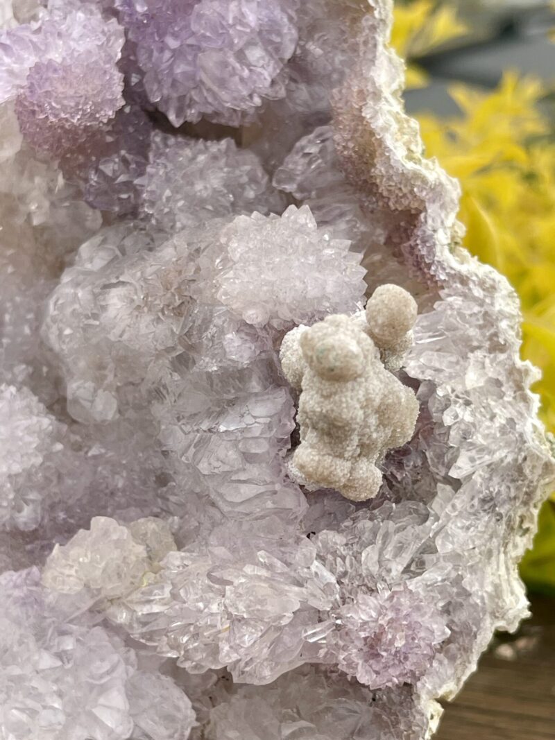 This is Unique and Rare Amethyst Flower Plate with Druzy