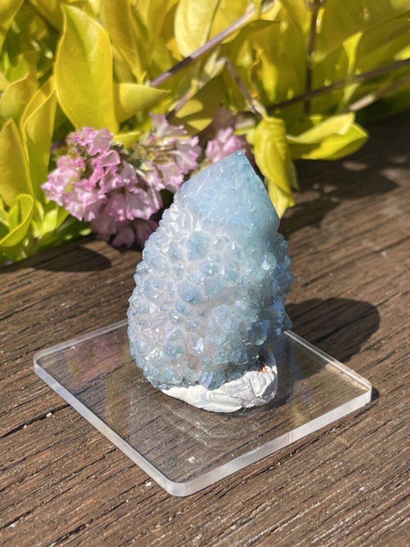 this is Aqua Aura Spirit Quartz Generator of Divine Energy