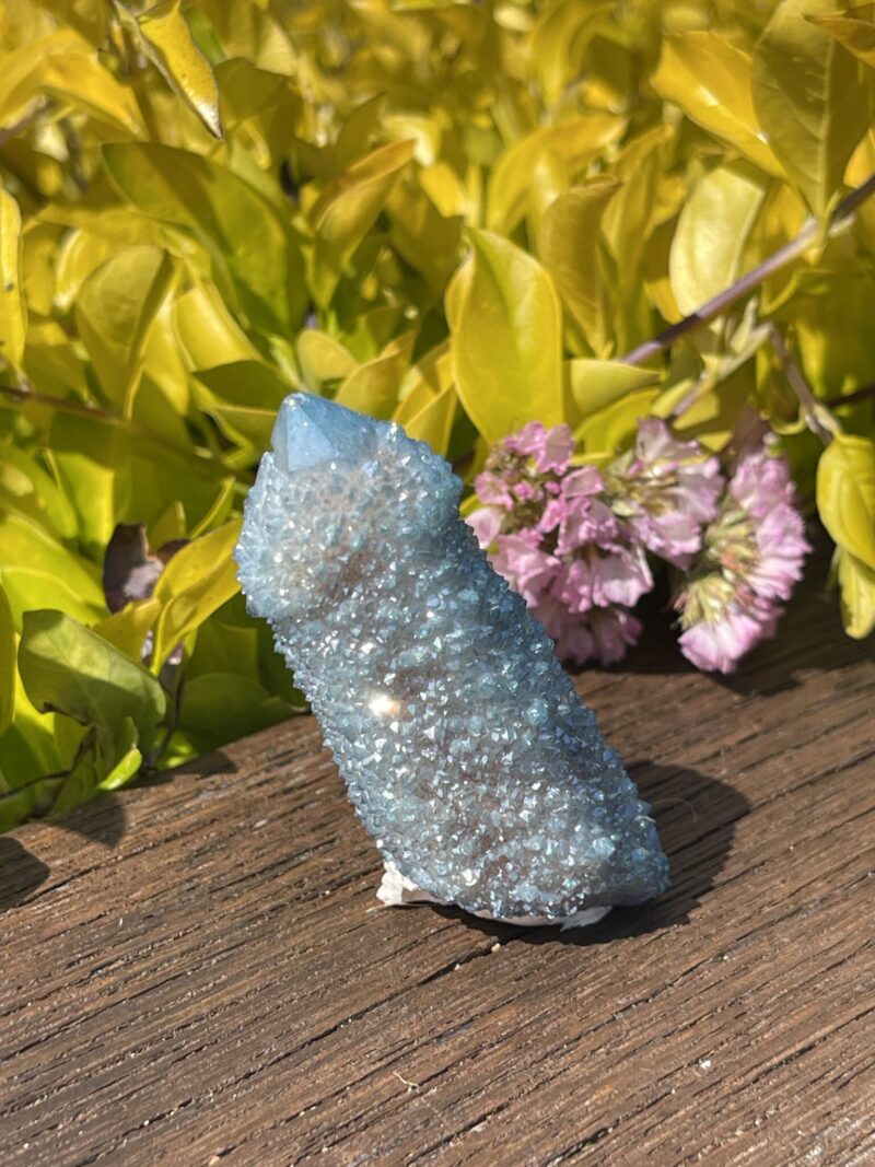 This is Transformative Aqua Aura Spirit Quartz Generator