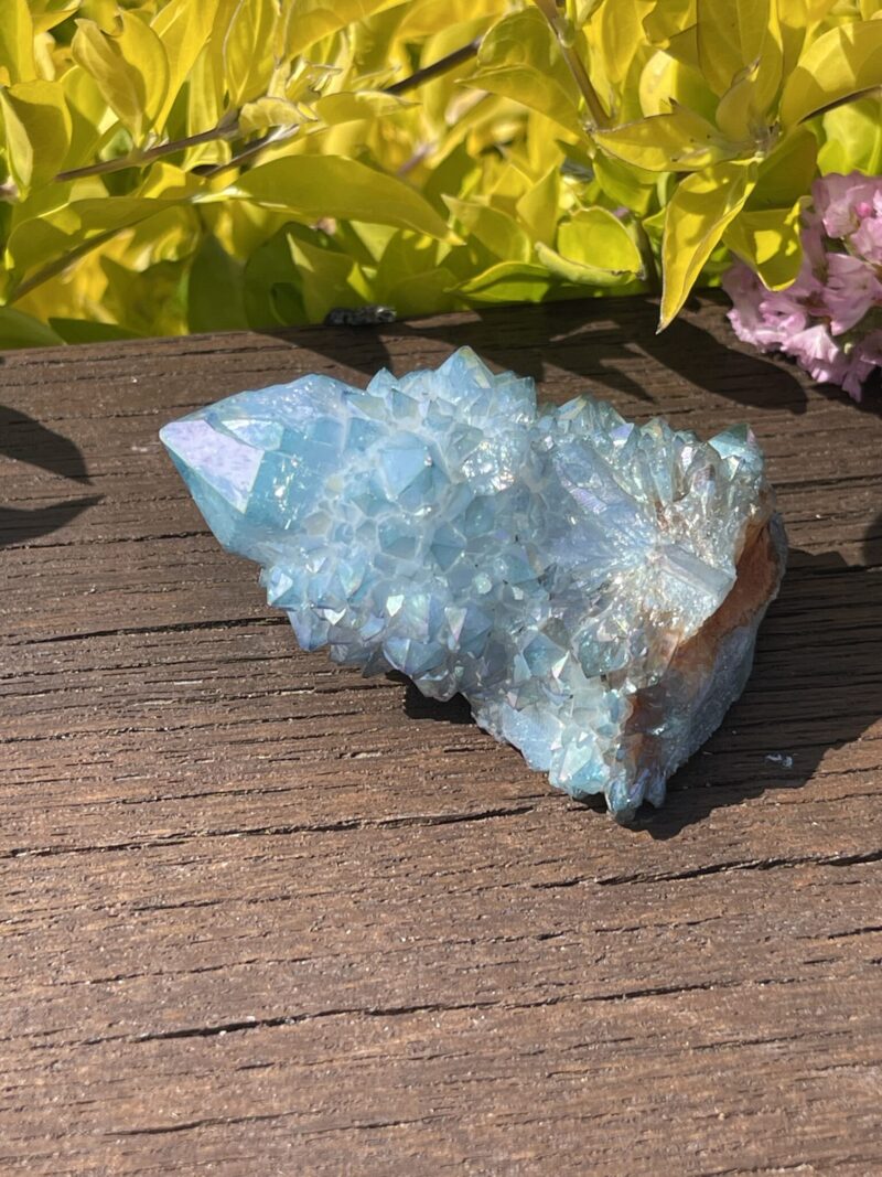 This is Calming Aqua Aura Spirit Quartz Energy Generator