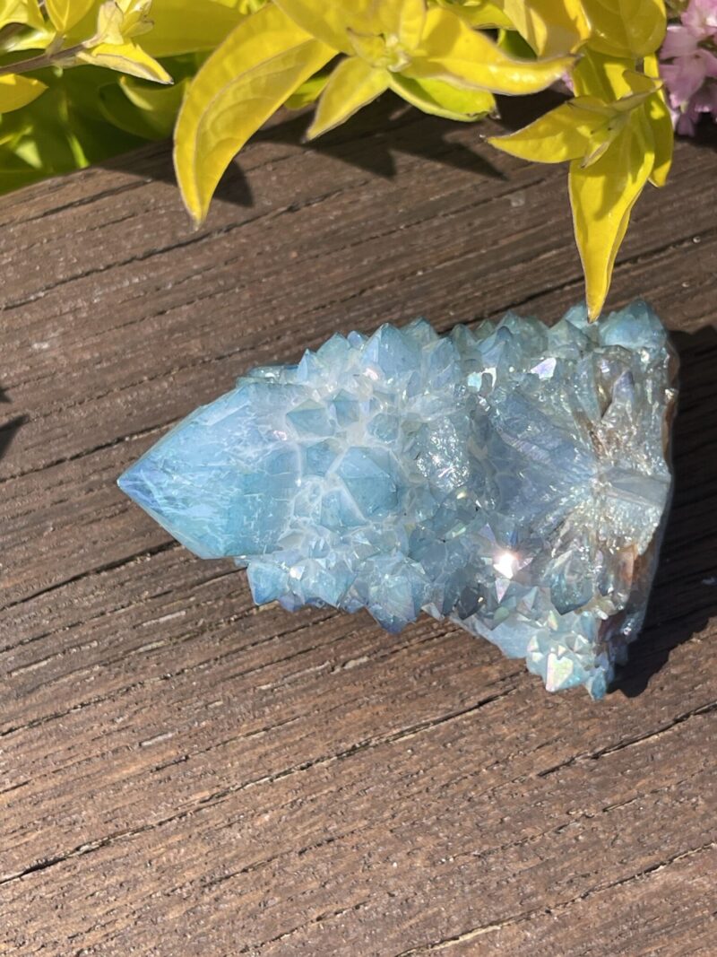 This is Calming Aqua Aura Spirit Quartz Energy Generator