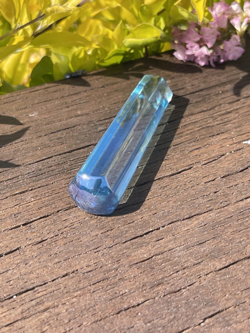 This is Aqua Aura Spirit Quartz Massage Wand