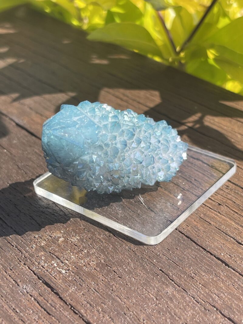 This is Divine Connection Aqua Aura Quartz Generator